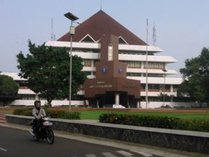 Gedung Andi Hakim Nasution (Rektorat) Institut Pertanian Bogor di Dramaga