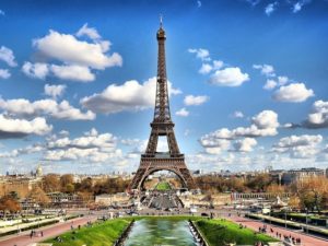 44 Fakta Menarik Tentang Menara Eiffel