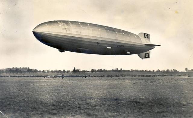 Balon Udara Zeppelin - Agak Mirip Titanic Nasibnya