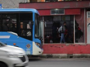 [FOTO] Trans Semarang : Angkutan Andalan Warga Kota Lun Pia