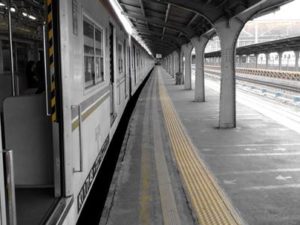 Cara Menuju Tangerang Dari Jatinegara Menggunakan Commuter Line