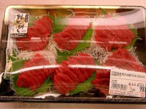 Sushi = Ikan Mentah? Berarti Belum Tahu Basashi, Sushi Daging Kuda